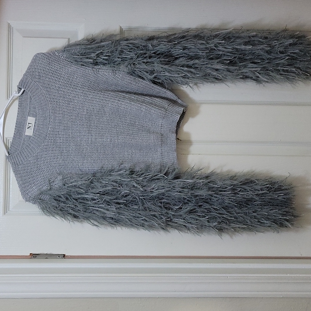 Skirt and sweater set